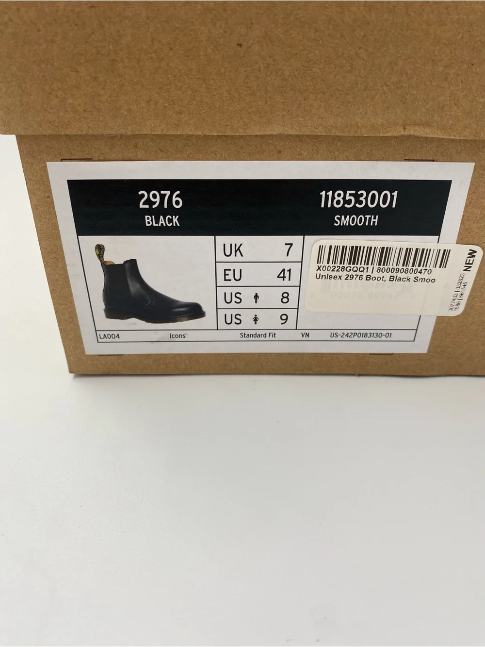 Dr. Martens sleek black